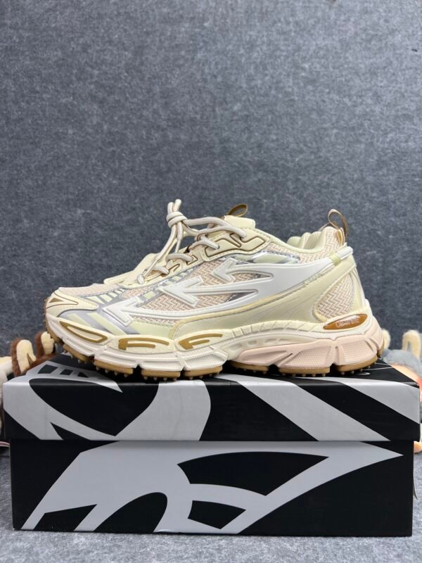 OFF-WHITE Ow Be Right Back