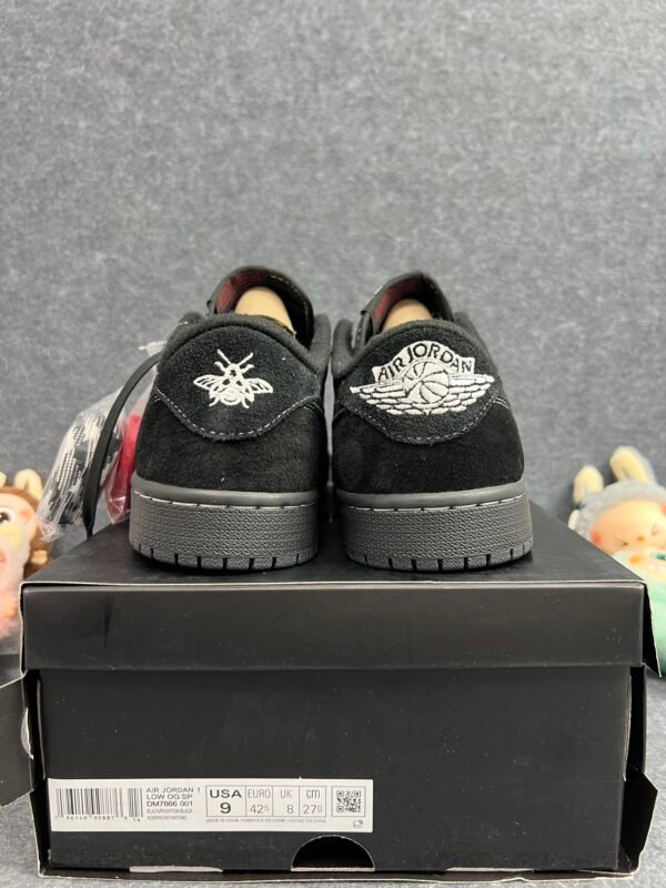 Jordan 1 Retro Low OG SP Travis Scott Black Phantom