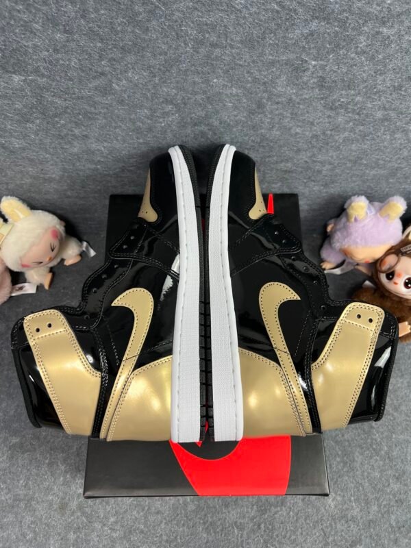 Jordan 1 Retro High NRG Patent Gold Toe