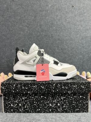 Jordan 4 Retro Military Black