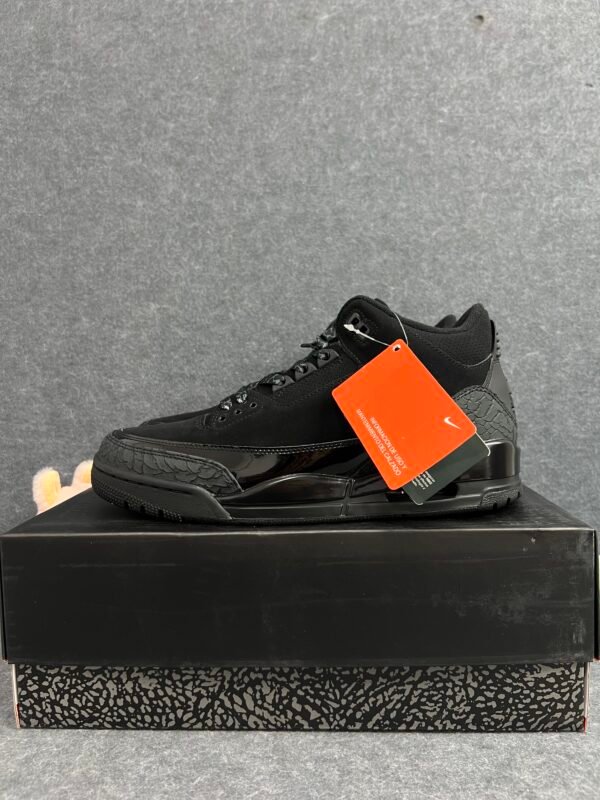 Jordan 3 Retro Black Cat (2025)