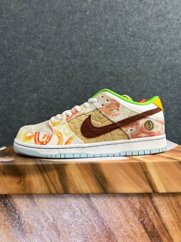Nike SB Dunk Low Street Hawke
