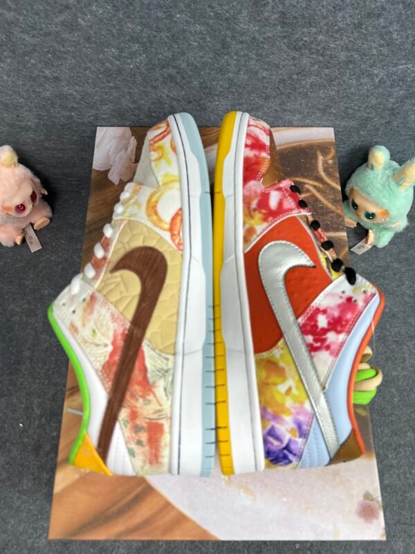 Nike SB Dunk Low Street Hawke