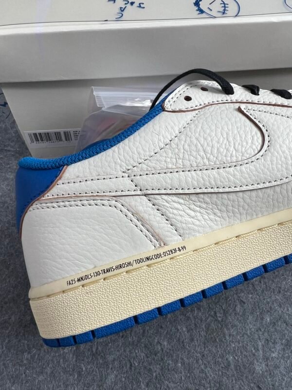 Travis Scott x Jordan Air Jordan 1 Low OG