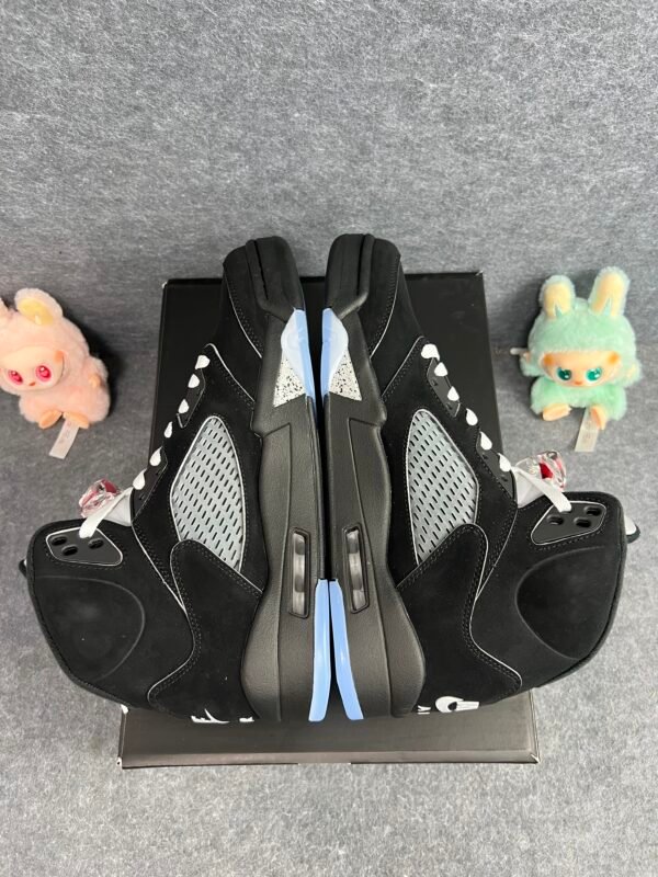 Jordan 5 Retro OG Black Metallic Reimagined