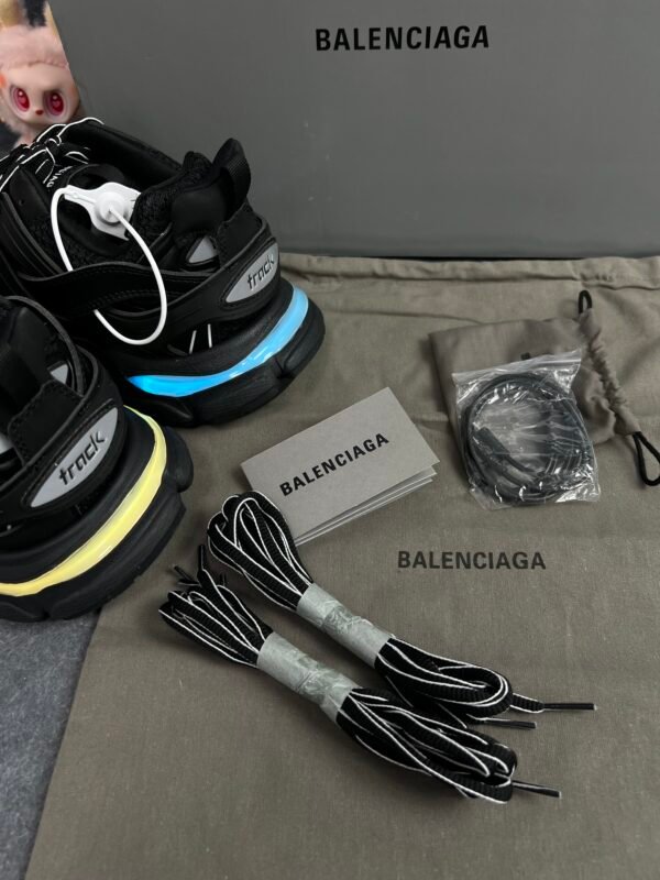 Balenciaga Track LED Black