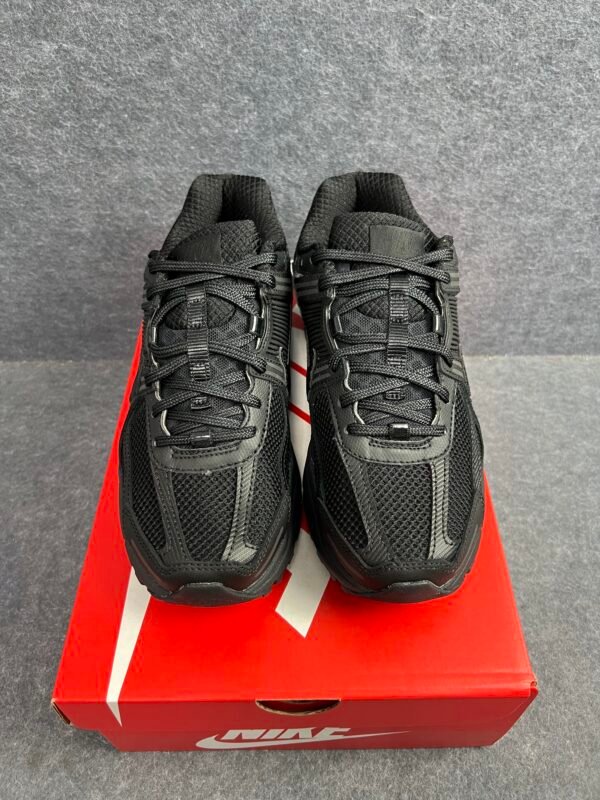 Nike Zoom Vomero 5 Triple Black