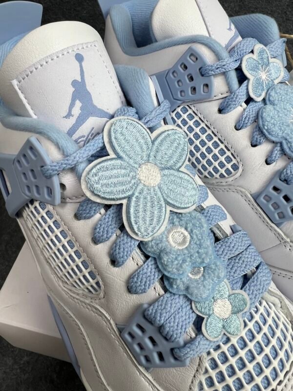 Jordan 4 Retro Forget Me Not