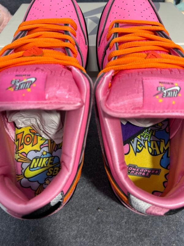 Nike SB Dunk Low The Powerpuff Girls Blossom