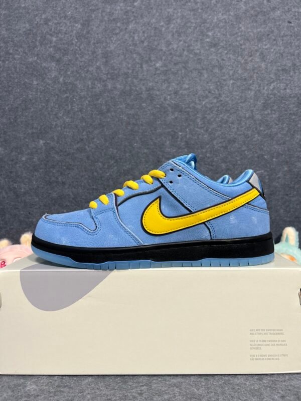 Nike SB Dunk Low The Powerpuff Girls Bubbles