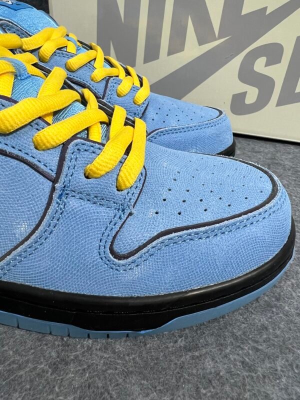 Nike SB Dunk Low The Powerpuff Girls Bubbles