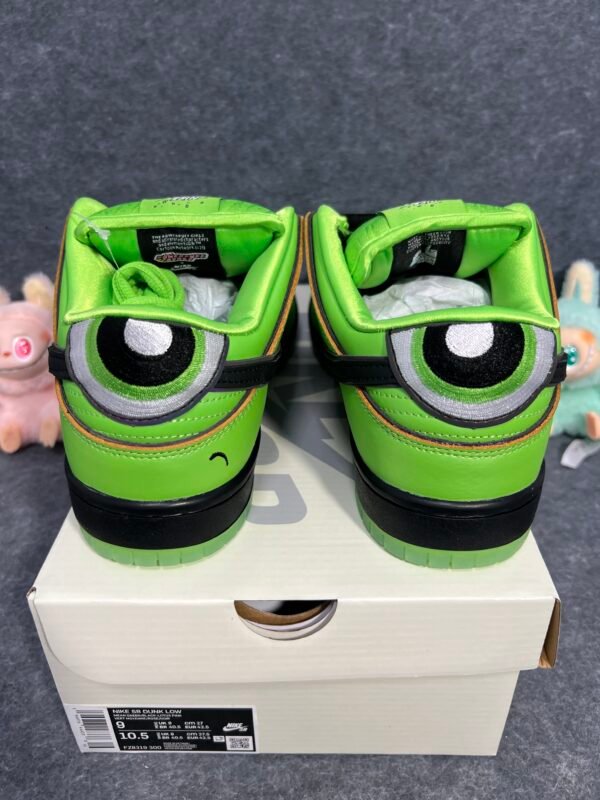 Nike SB Dunk Low The Powerpuff Girls Buttercup