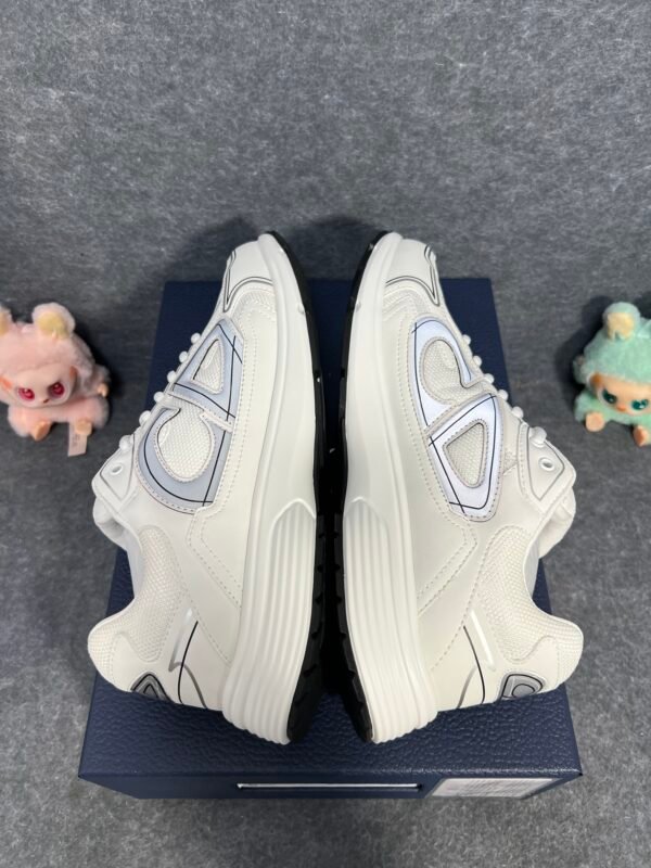 Dior B30 White