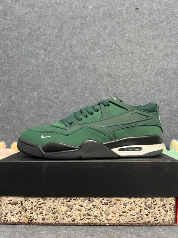 Jordan 4 RM SP Nigel Sylvester Grandma's Driveway