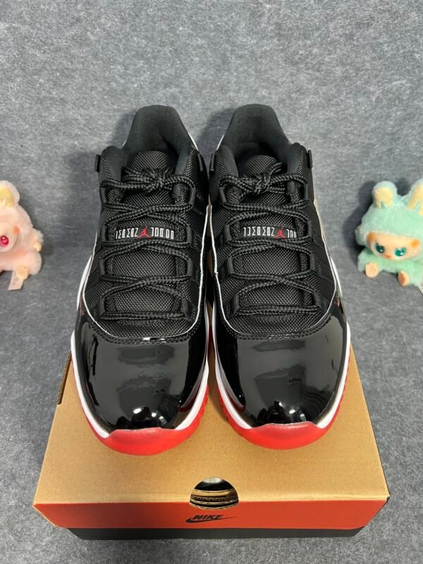 Jordan 11 Retro Low Bred (2025)