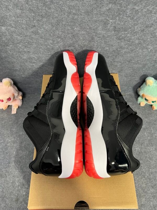 Jordan 11 Retro Low Bred (2025)