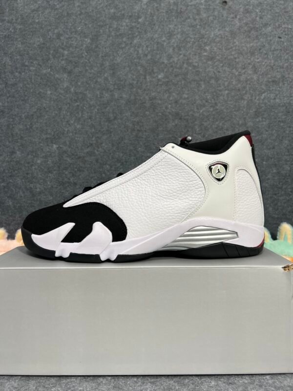 Jordan 14 Retro Black Toe