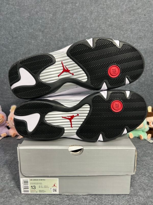 Jordan 14 Retro Black Toe