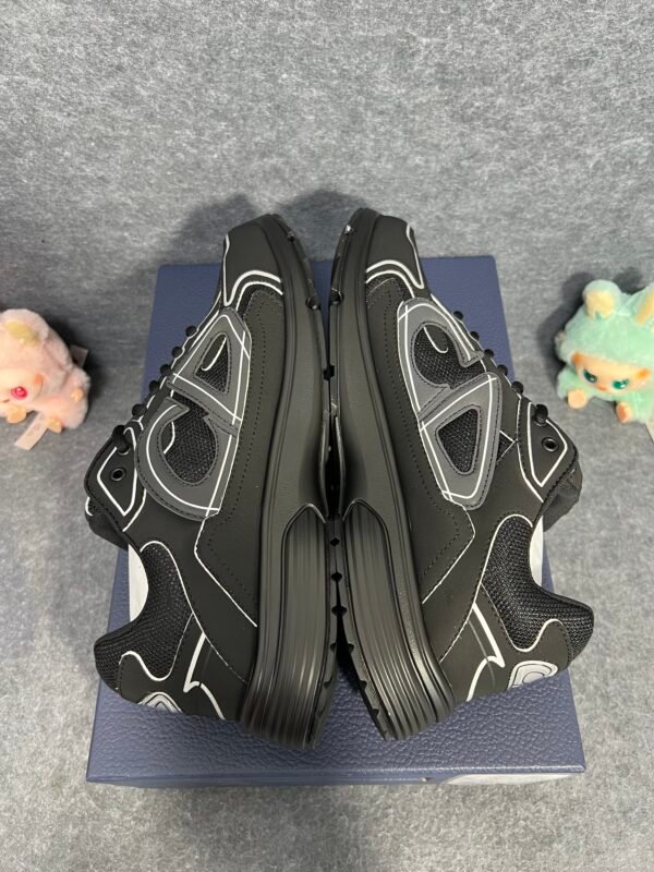 Dior B30 Triple Black
