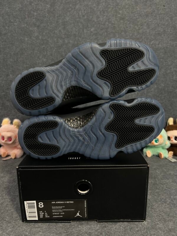 Jordan 11 Retro Cap and Gown
