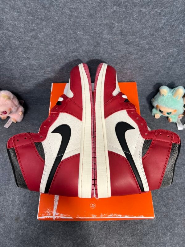 Jordan 1 Retro High OG Chicago Lost and Found