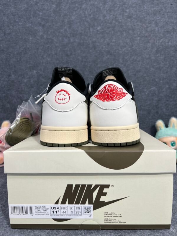 Jordan 1 Retro Low OG SP Travis Scott Olive