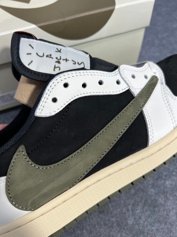 Jordan 1 Retro Low OG SP Travis Scott Olive