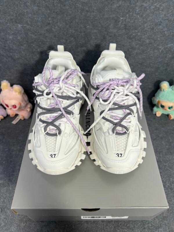 Balenciaga Track Trail Laces