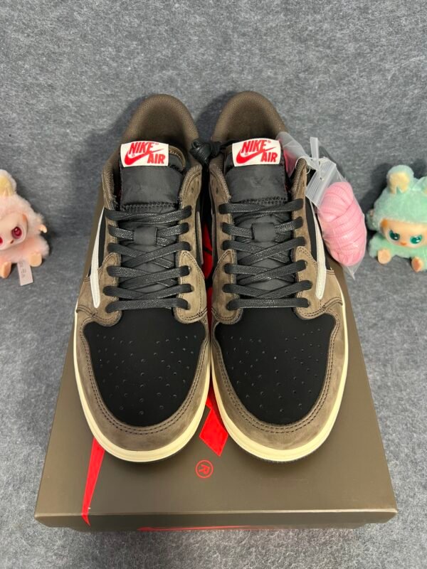Jordan 1 Retro Low OG SP Travis Scott Mocha