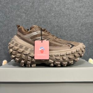 Balenciaga Defender
