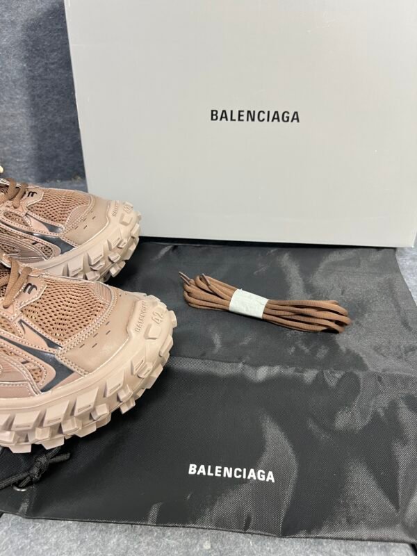 Balenciaga Defender