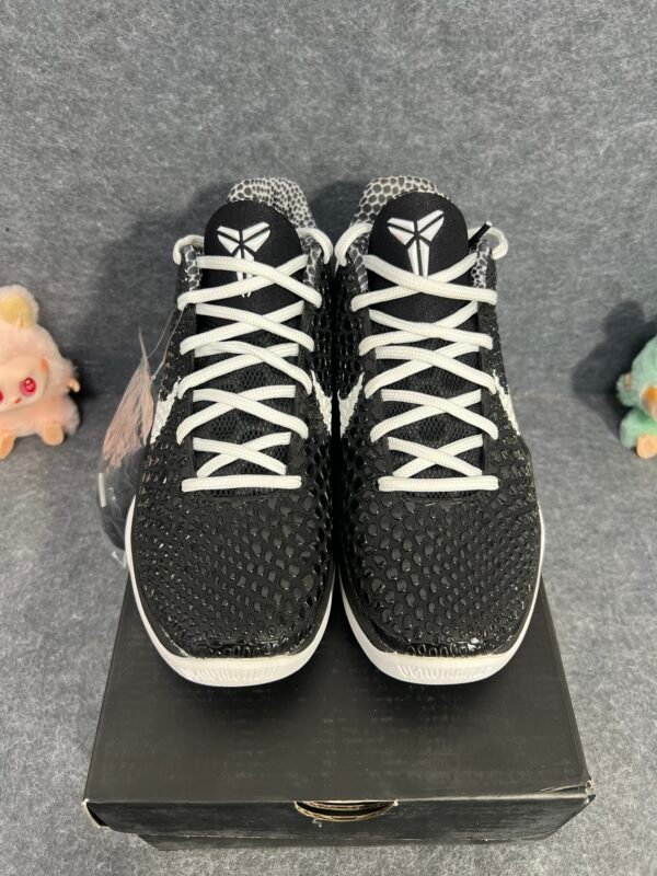 Nike Kobe 6 Protro Mambacita Sweet 16