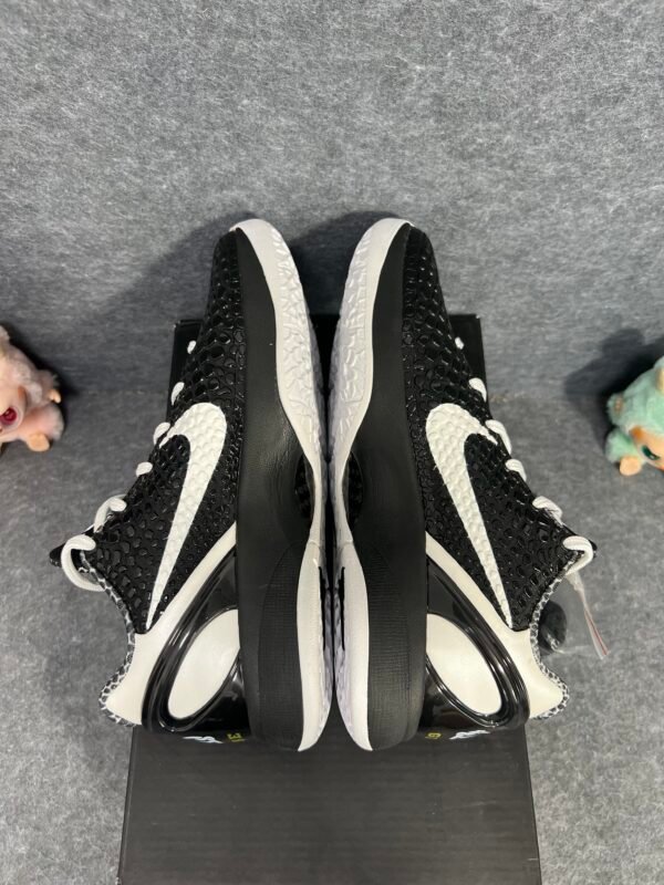Nike Kobe 6 Protro Mambacita Sweet 16