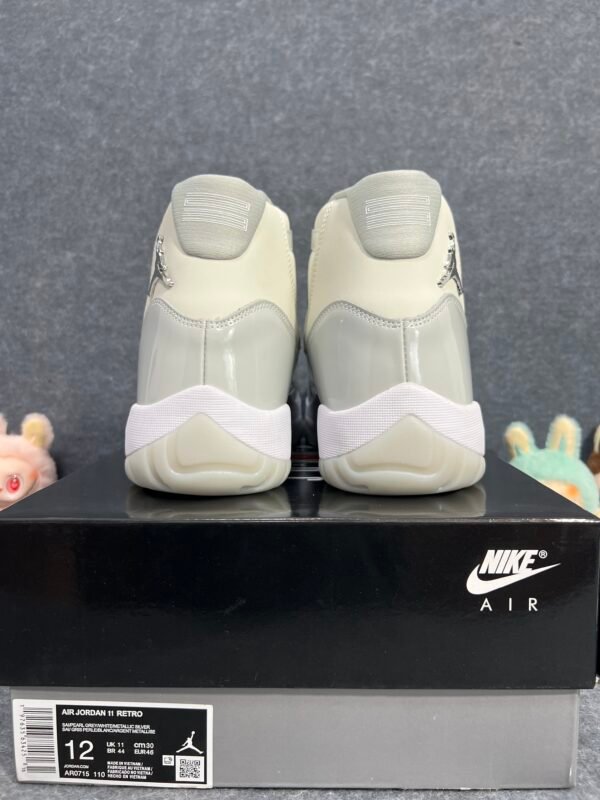Jordan 11 Retro