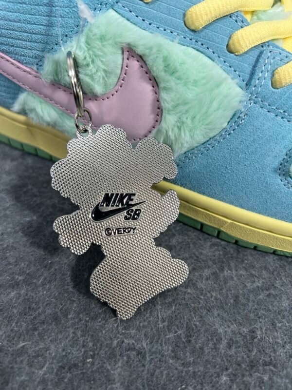 Nike SB Dunk Low Verdy Visty