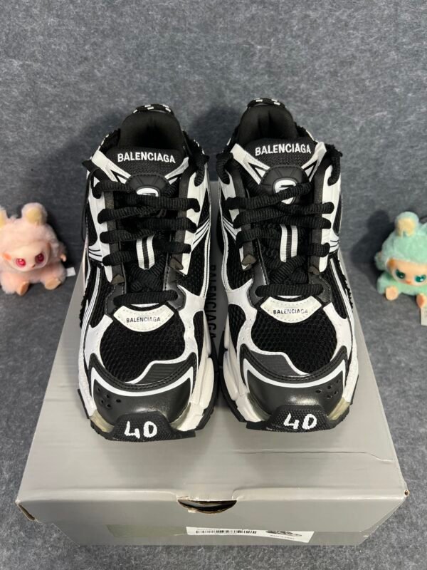 Balenciaga Runner Black White