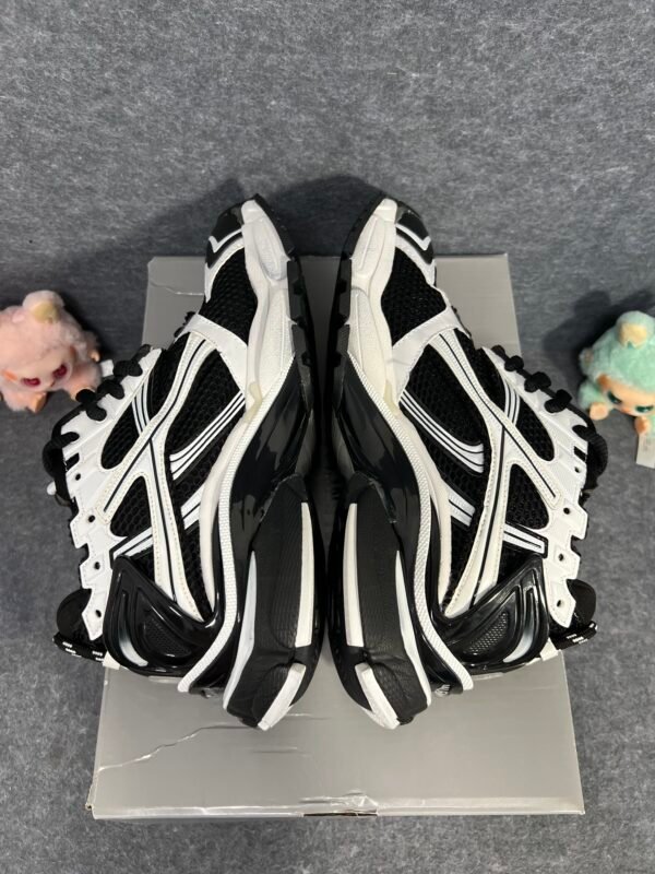 Balenciaga Runner Black White