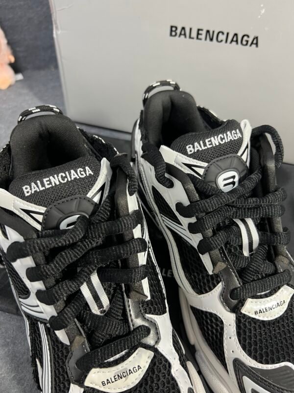 Balenciaga Runner Black White