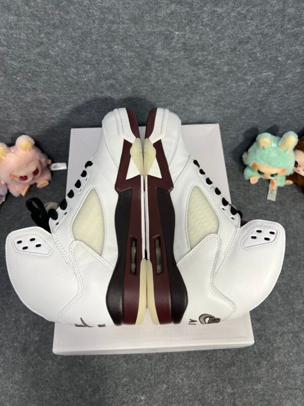 Jordan 5 Retro A Ma Maniére Burgundy Crush