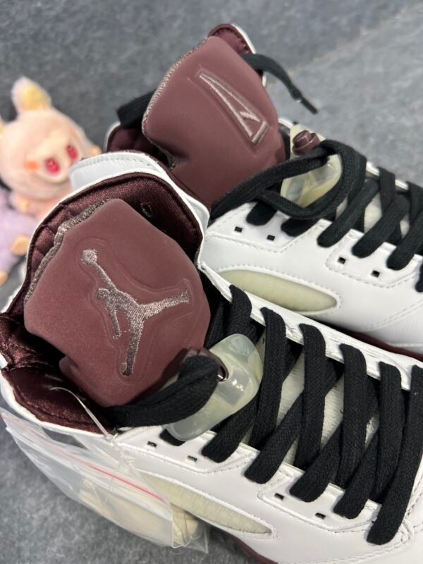 Jordan 5 Retro A Ma Maniére Burgundy Crush