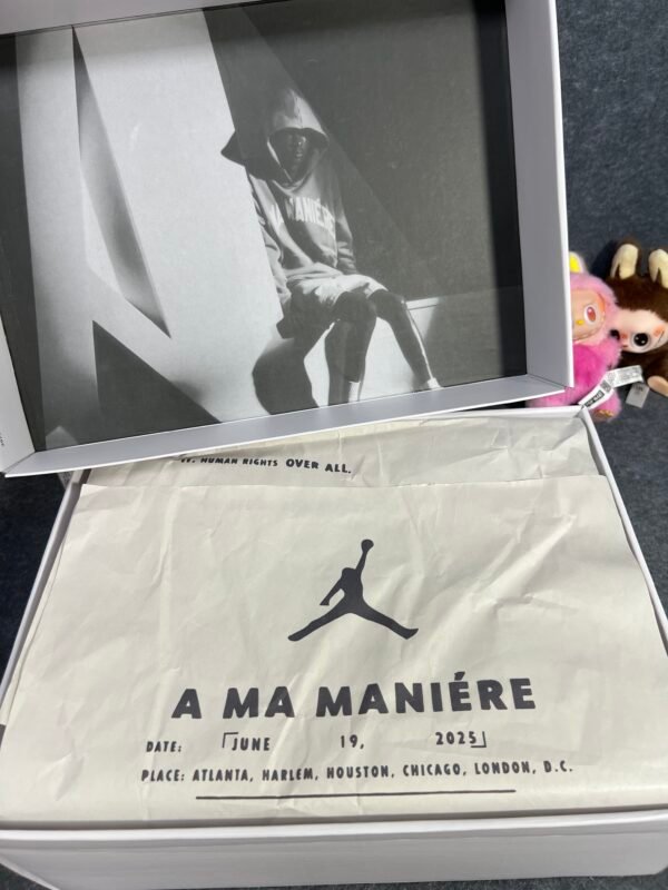 Jordan 5 Retro A Ma Maniére Burgundy Crush
