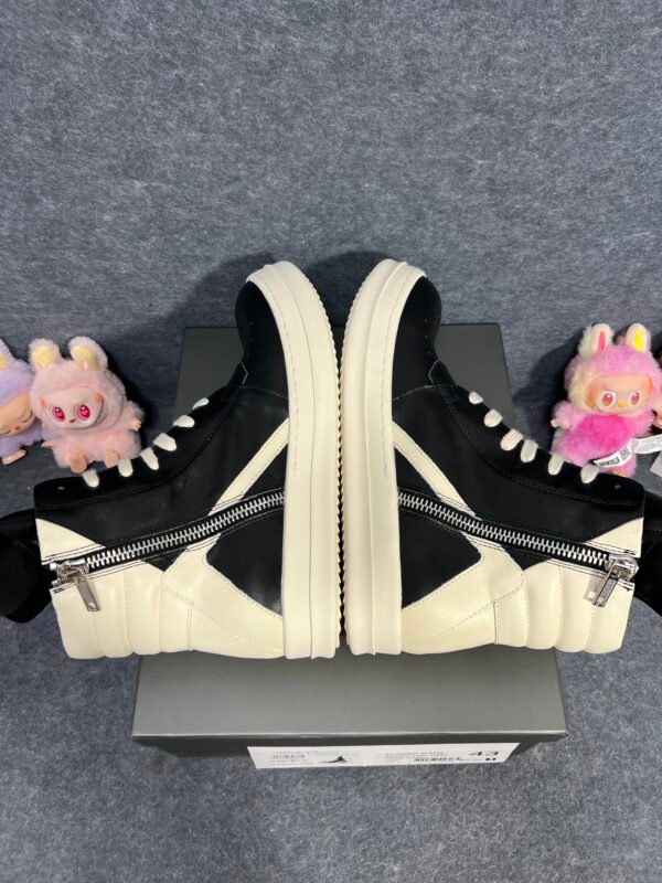 Rick Owens Geobasket High Black Milk