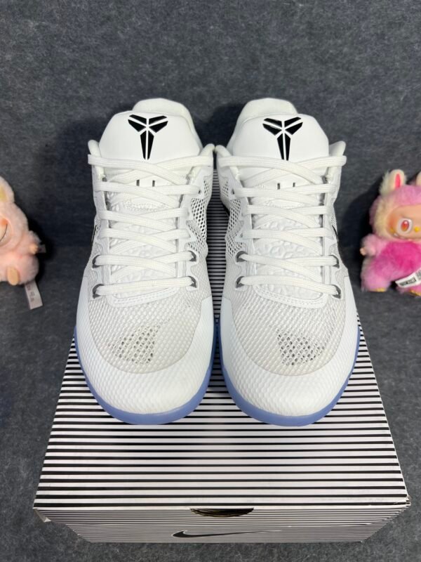 Nike Kobe 11 EM Low Fundamental