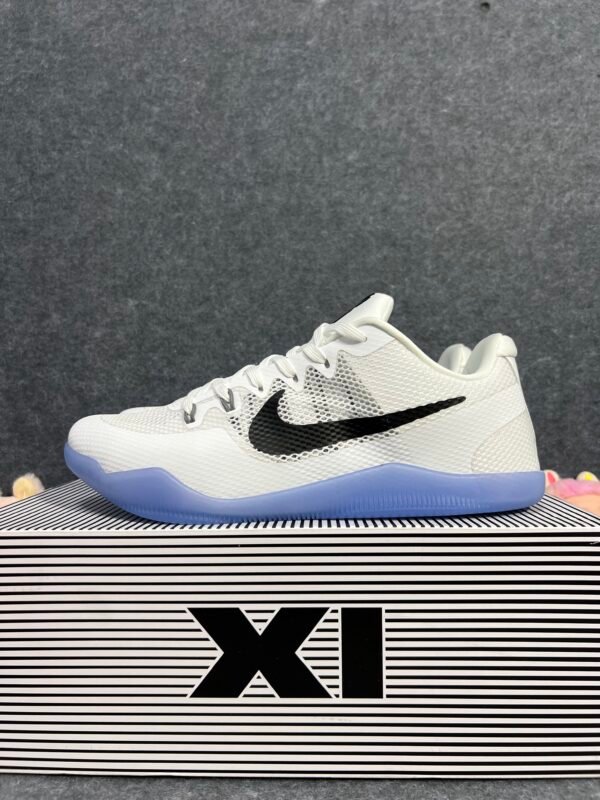 Nike Kobe 11 EM Low Fundamental
