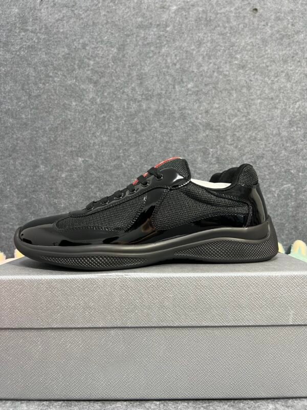 Prada America’s Cup Black