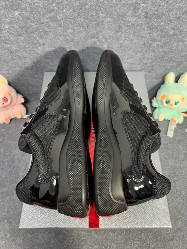 Prada America’s Cup Black