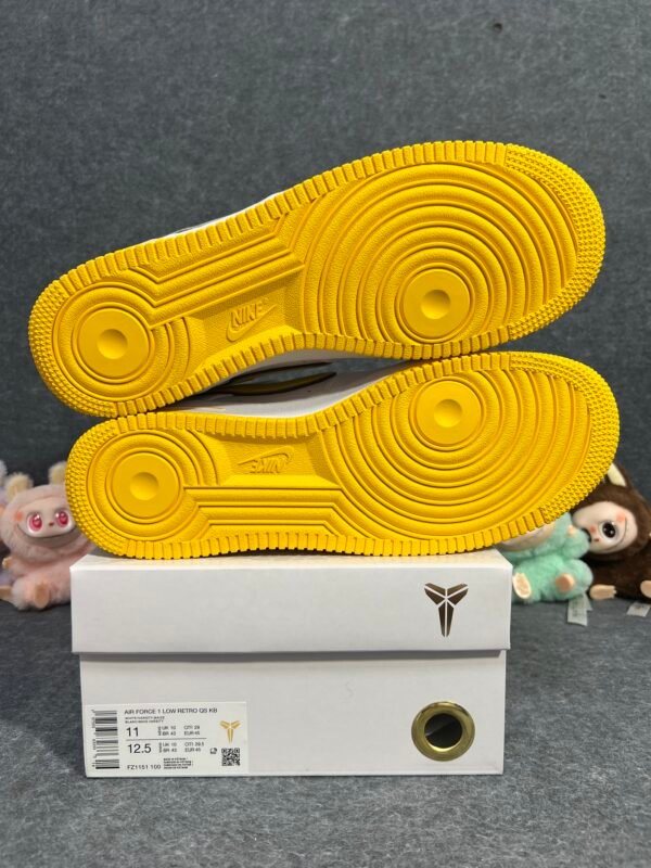 Nike Air Force 1 Low Retro QS Kobe Bryant Lakers Home
