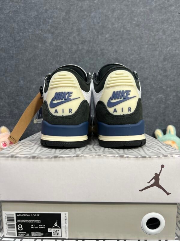 Jordan 3 Retro OG SP A Ma Maniére Diffused Blue