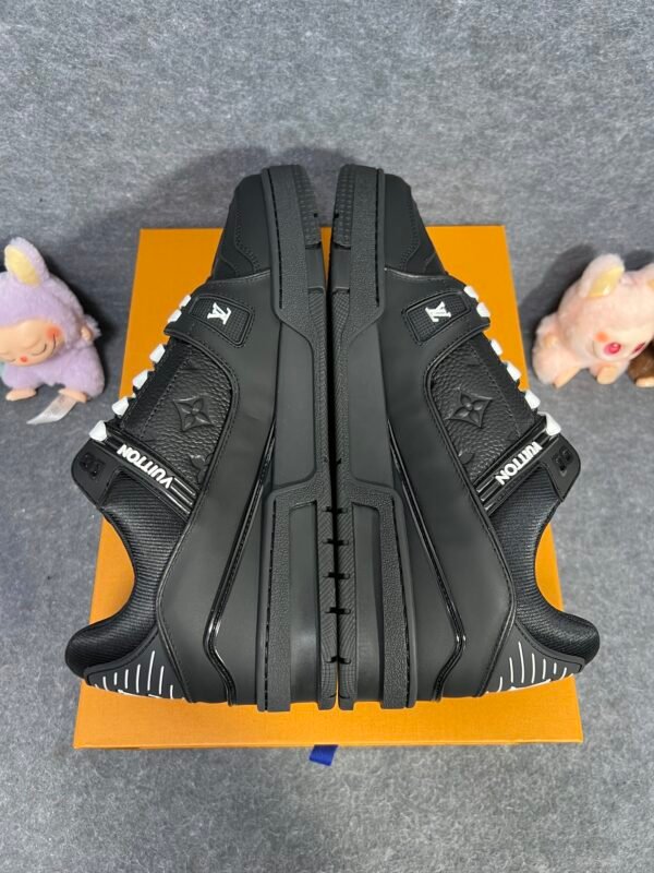 Louis Vuitton Trainer Black Embossed Monogram