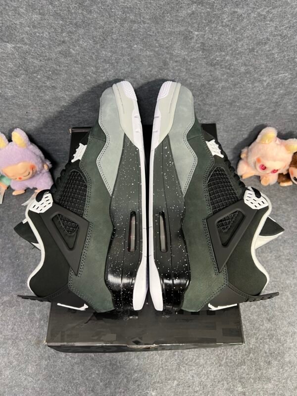 Jordan 4 Retro Fear